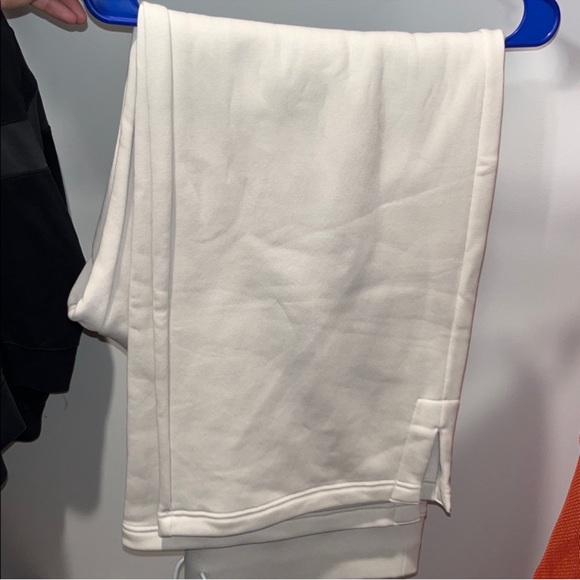 Nike Cream Full-Length Sweatpants - Picture 5 of 5